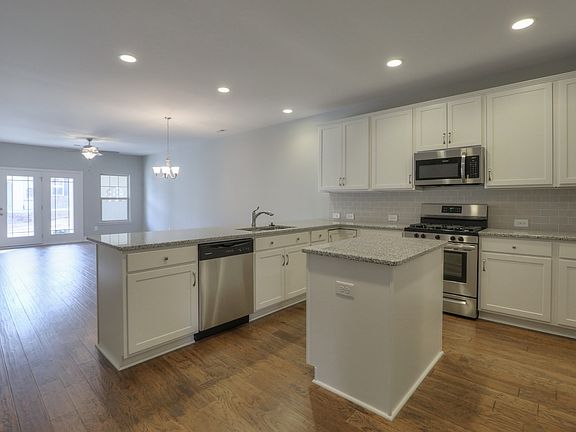 5th image of 332 Madeira Pl #Ke14-lot 14