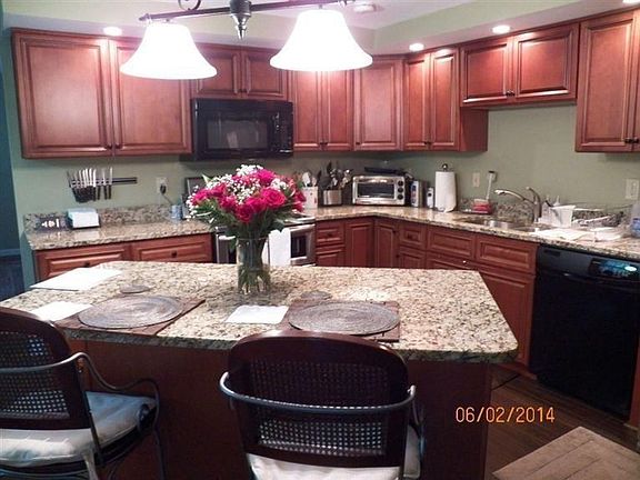 4th image of 629 Princewood Ave