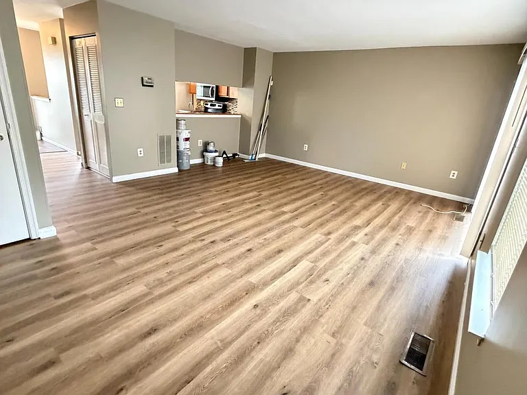 4621 Langston Dr — Photo 5