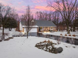 N9W31418 Concord Ln, Delafield, WI 53018