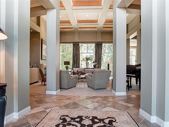 4th image of 4321 Willow Creek Cir