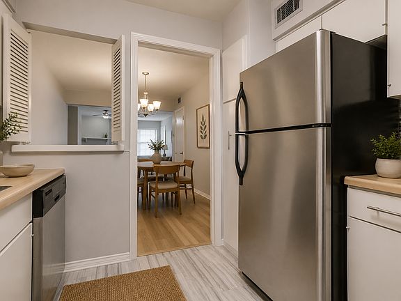 4th image of 4211 Newton Ave APT 215