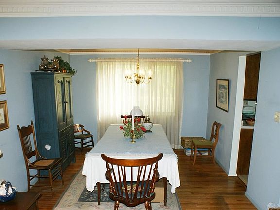 4th image of 5640 King Arthur Dr
