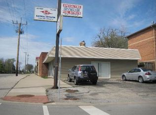8000 W Oakton St, Niles, IL 60714