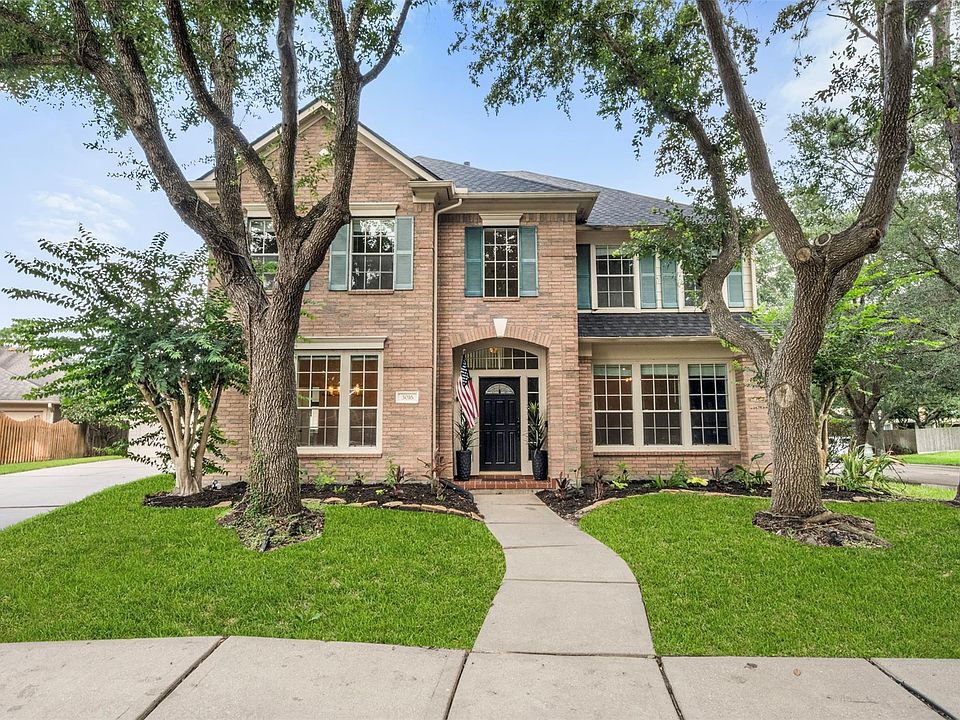 1st image of 3016 Autumn Creek Dr