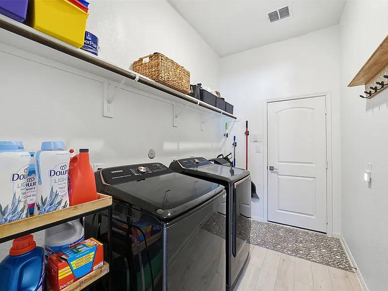 6618 Nichols Lndg — Photo 44