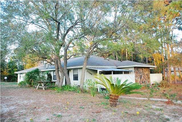1st image of 3369 Green Briar Cir
