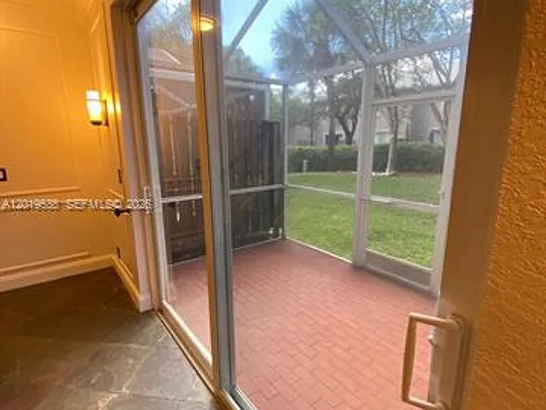 2041 Pompeii Ct #2014 — Photo 12