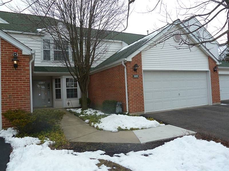 1st image of 109 Welwyn St #15-D
