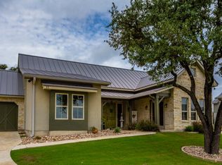 3200 Pinnacle Club Dr E, Kerrville, TX 78028