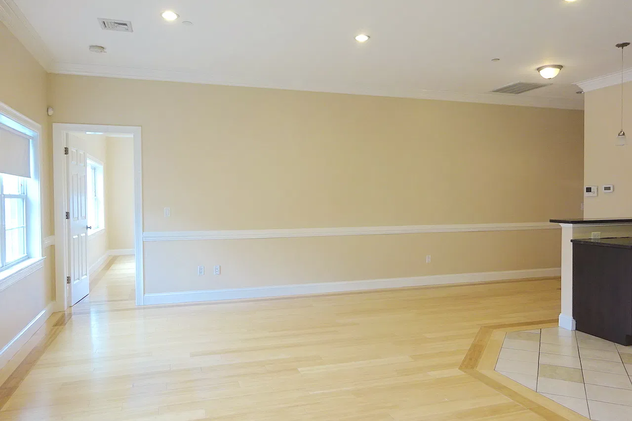 2 bed, 1030 sqft, $2,750 — Photo 4