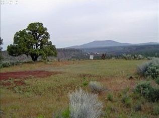 5270 SW Badger Rd, Crooked River Ranch, OR 97760