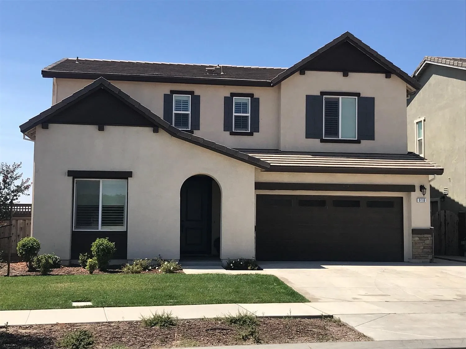 918 River Bend Dr photo 1