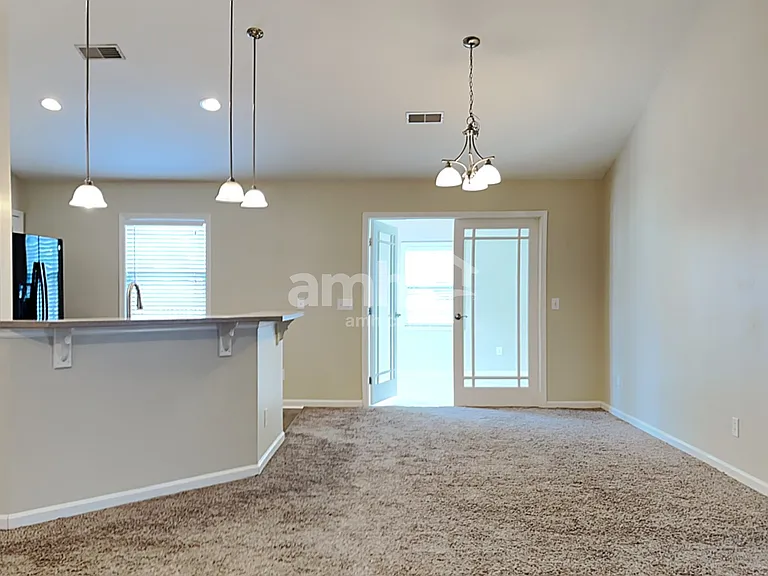 128 Heartstone Cir — Photo 6