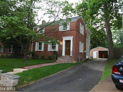 5884 14th St N, Arlington, VA, 22205