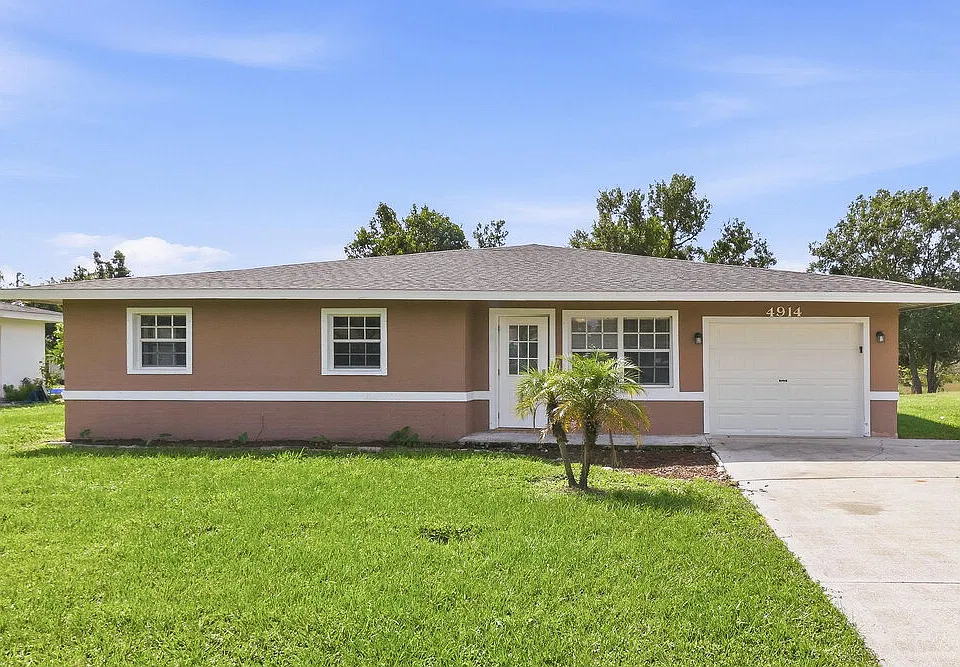 4914 Gary Dr