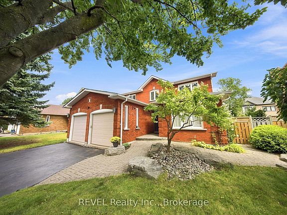 2nd image of 28 Falstaff Cres