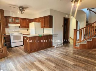1174 South Ave, Barberton, OH 44203
