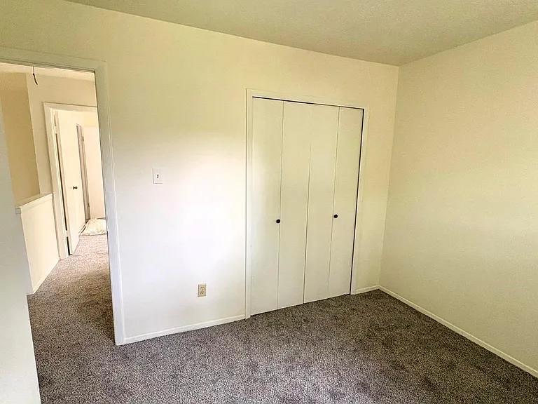 24022 Spring Briar Ln — Photo 13