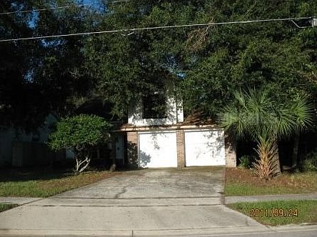 1st image of 1920 Larkwood Dr
