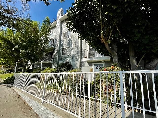 1st image of 10845 Camarillo St #209
