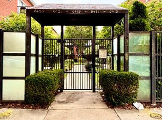 6423 N Damen Ave APT 3W, Chicago, IL 60645
