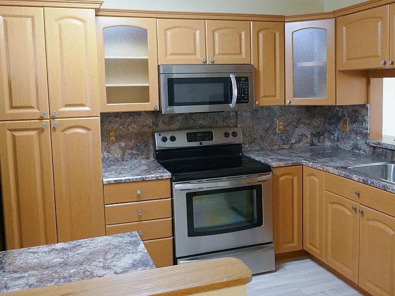 9861 Three Lakes Cir — Photo 9