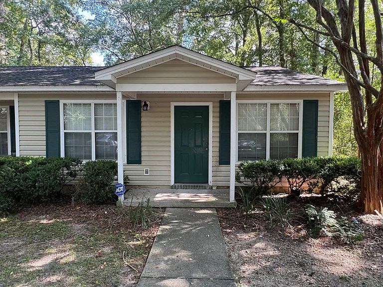 2323 Trimble Rd #R — Photo 2