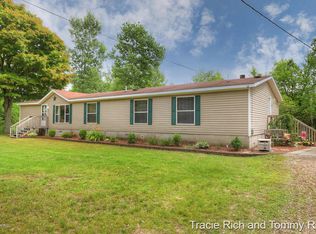 6526 Whipple, Cedar Springs, MI 49319