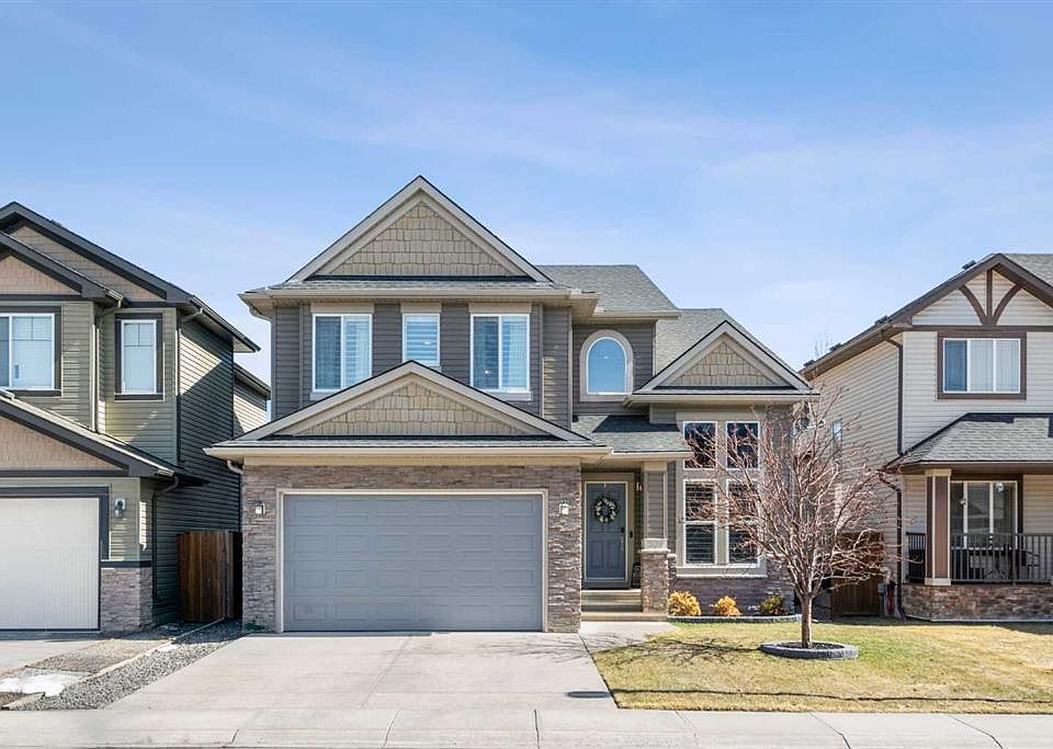 1st image of 809 W Canoe Grn SW