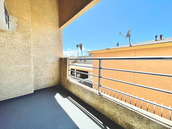 5th image of 334 Lime St #6