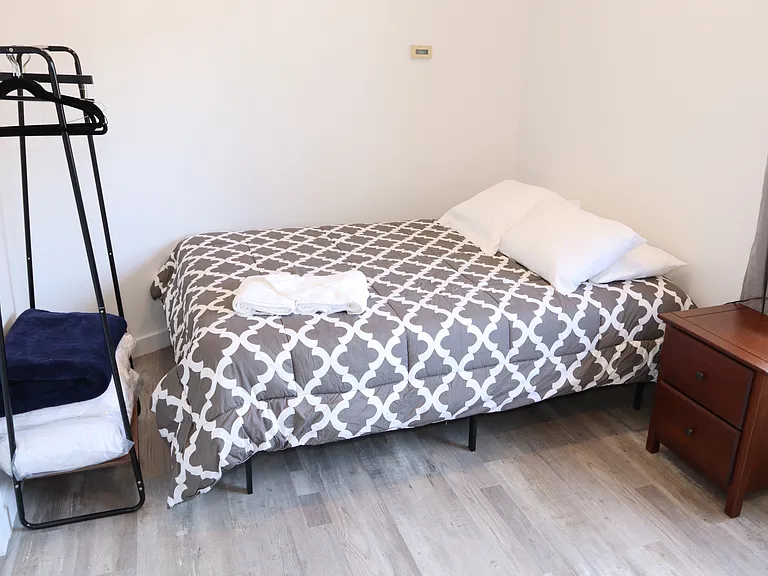 455 Pavonia Ave #2C — Photo 27