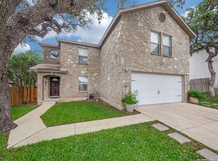 9423 Moonlit Glade Rd, Helotes, TX 78023