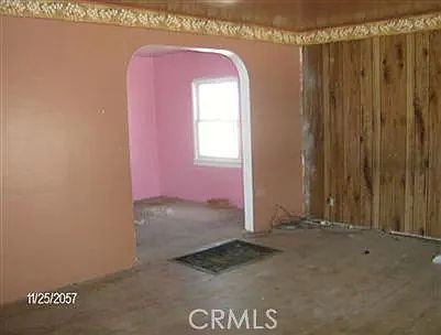 2nd image of 112 N 7th Ave