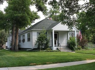 130 W 2nd Ave N, Columbus, MT 59019