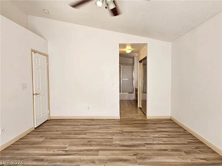3569 Windy Bluff St — Photo 19