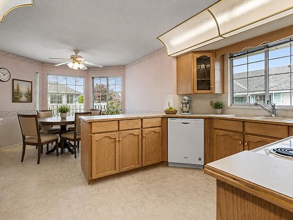 5th image of 1450 McCallum Rd #70