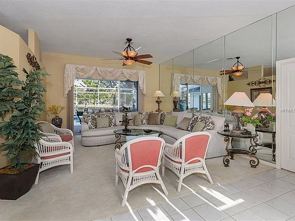 4th image of 363 Eden Dr