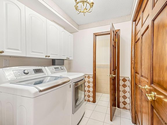 5th image of 7223 W Franklin Ave