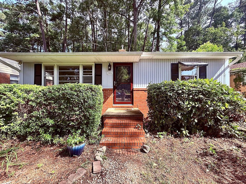 1st image of 3006 University Dr