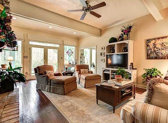 5th image of 6 Laurelwood Dr