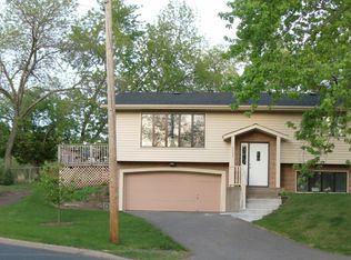 6292 Nathan Ln N, Maple Grove, MN 55369