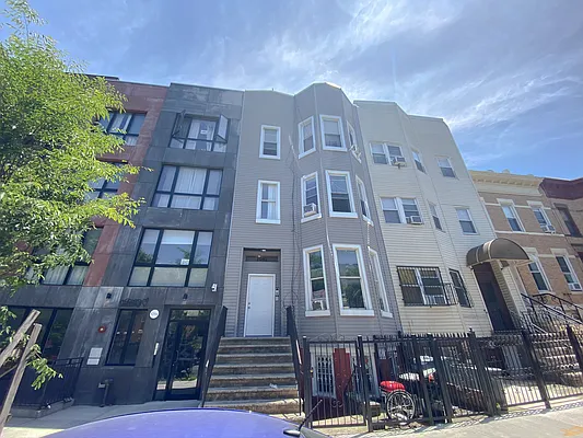 Rented by Massada Home Sales Inc | media 30