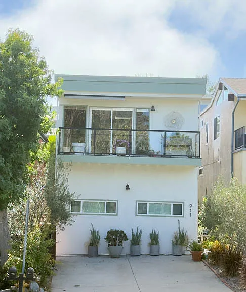911 Balboa Ave — Photo 23