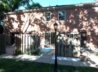 61 Winchester Pl #52, Dayton, OH 45458