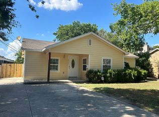 2940 S Hills Ave, Fort Worth, TX 76109