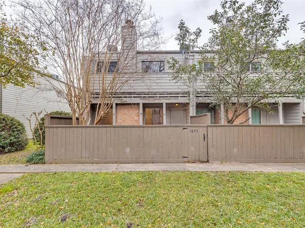 1643 S Kirkwood Rd, Houston, TX 77077