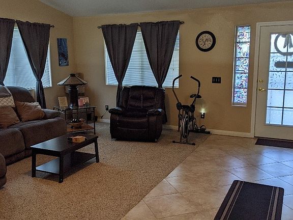 3rd image of 1200 Sierra Vista Cir W