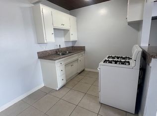 5624 Meridian, Los Angeles, CA 90042