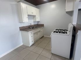 5624 Meridian